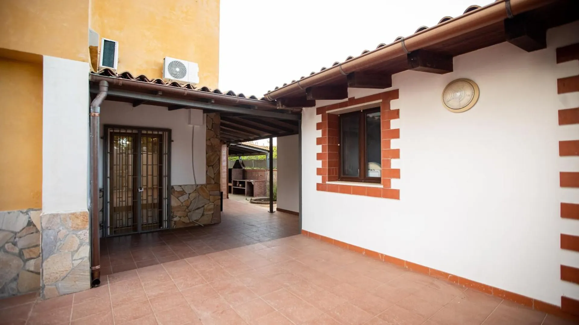 Villa Nikla Συρακούσες